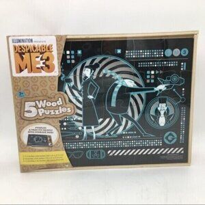 Despicable Me 3 Wooden Puzzle Set with Storage Box (5) Puzzles NEW